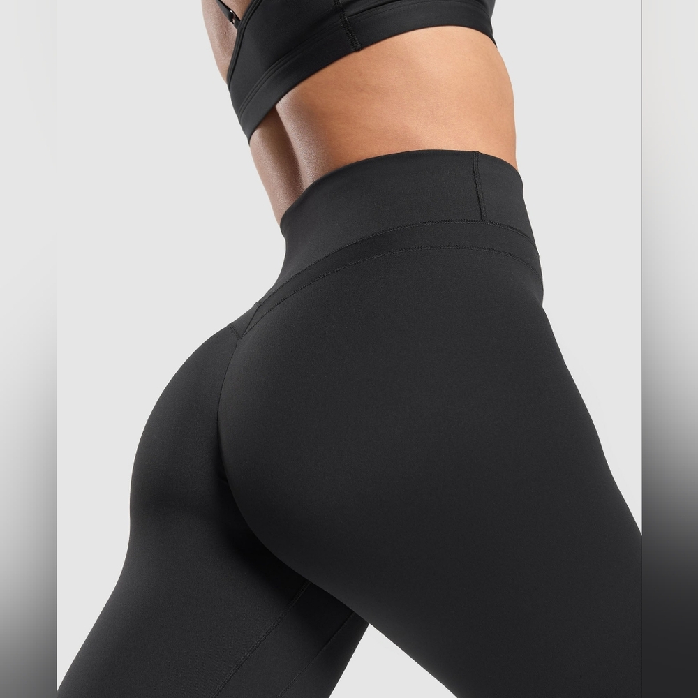 2 pairs of Gym Shark Whitney Simmons leggings for the price of 1! S